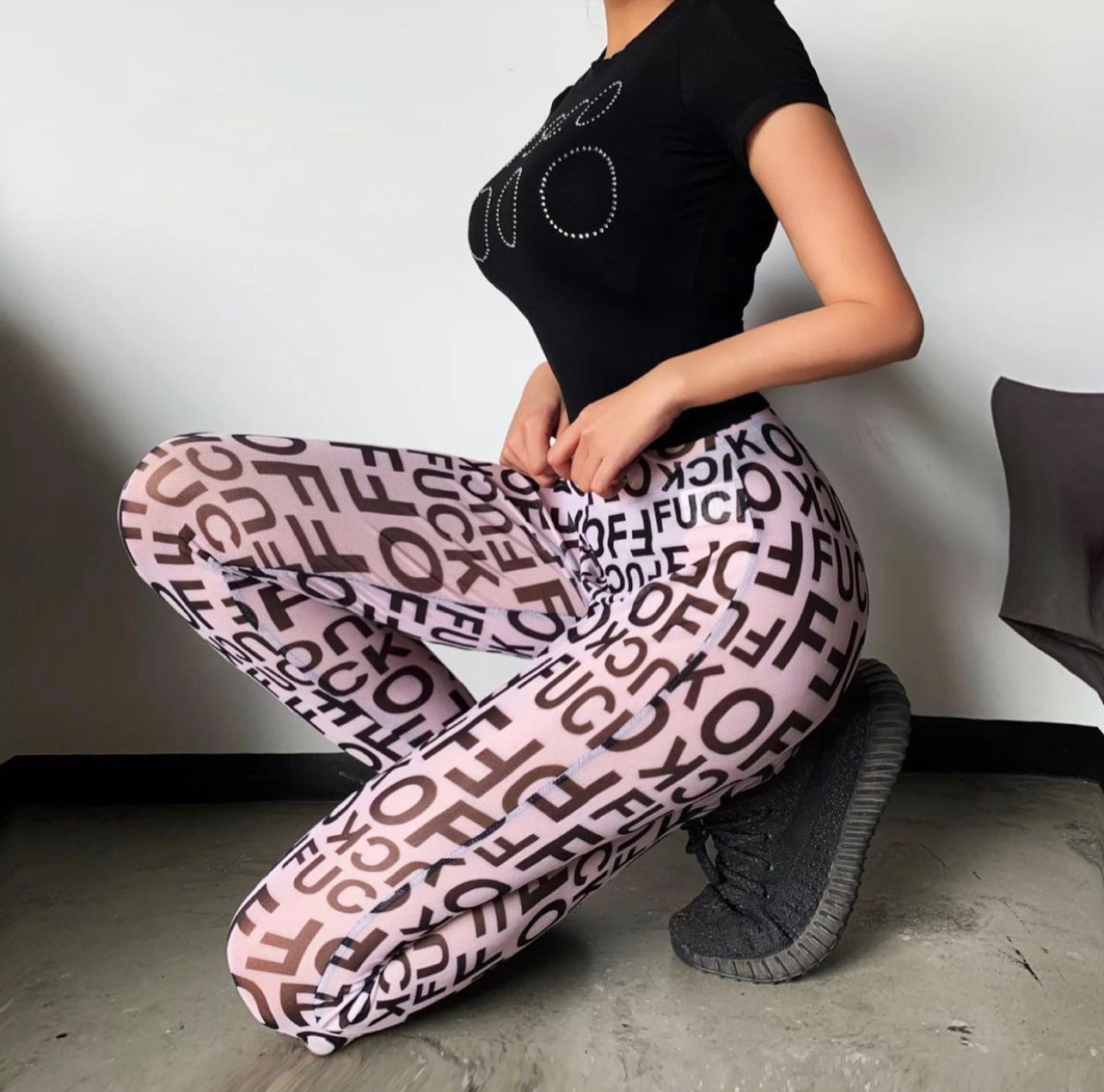 Seamless Letter Leggings( 50% OFF)